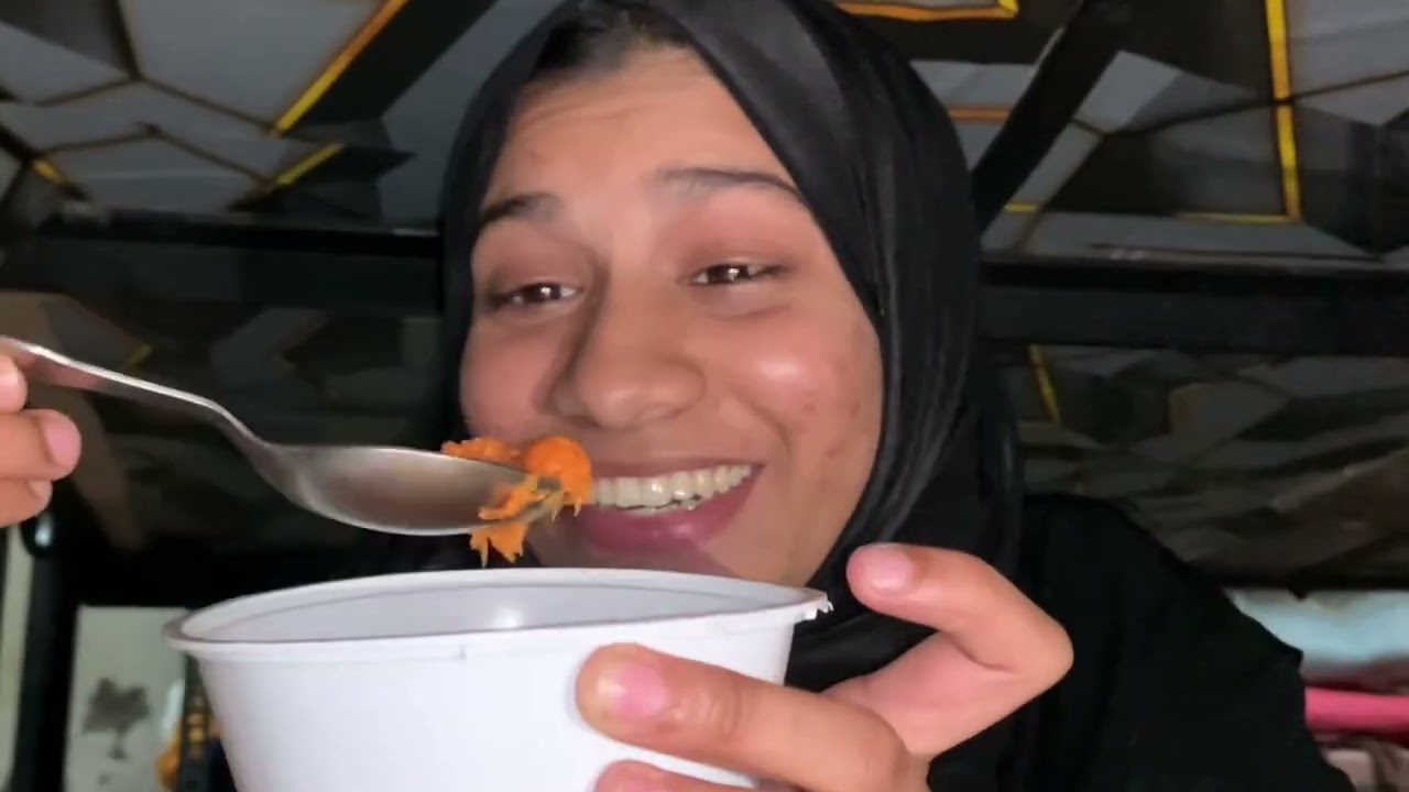 Koi mujha theek sa bartan dhuna nhi deta..vlog day 13