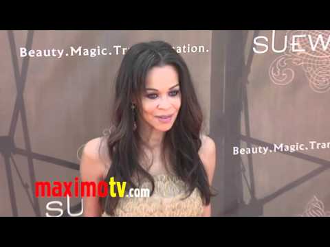 KIMMARIE JOHNSON at Sue Wong "My Fair Lady" 2011 Event Arrivals
