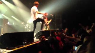 Download Lagu RIP Bon - The Amity Affliction [LIVE @ Palace Theatre 5.10.12] MP3