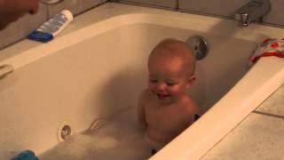 Giggles in the Bath Tub by Kathleen Steinmetz 117 views 11 years ago 1 minute, 26 seconds