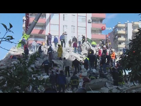 Turkey earthquake: Rescueers search for survivors as buildings keep collapsing and death toll rises