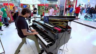 Video thumbnail of "Every Breath You Take The Police (Piano Shopping Mall)"