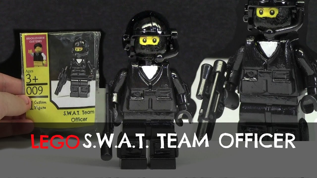 SWAT Police Officer Pointman Minifigure