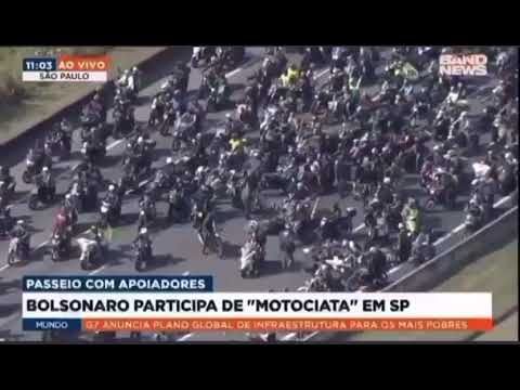 Acidente generalizado em 'motociata' de Bolsonaro em SP