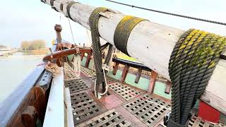 Inside the Batavia: Exploring a Dutch East India Company Ship