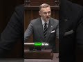 Czy Sławomir Nitras mija się z prawdą? Ostra krytyka z mównicy sejmowej
