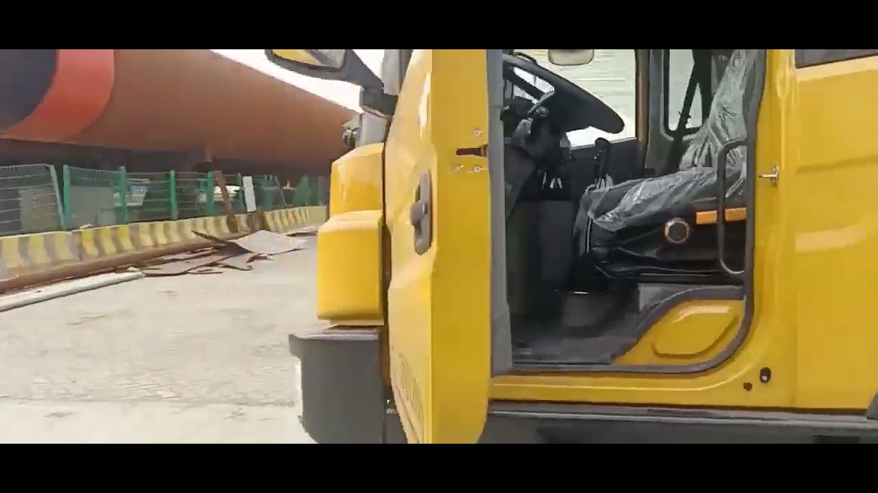 Sany crane STC250 new mobile truck crane - YouTube