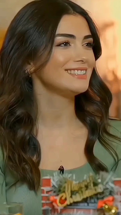 💖🌹Ozge Yagiz🌹💖|| WhatsApp Status Video💞|| #status #actress #özgeyağız #shorts #turkish