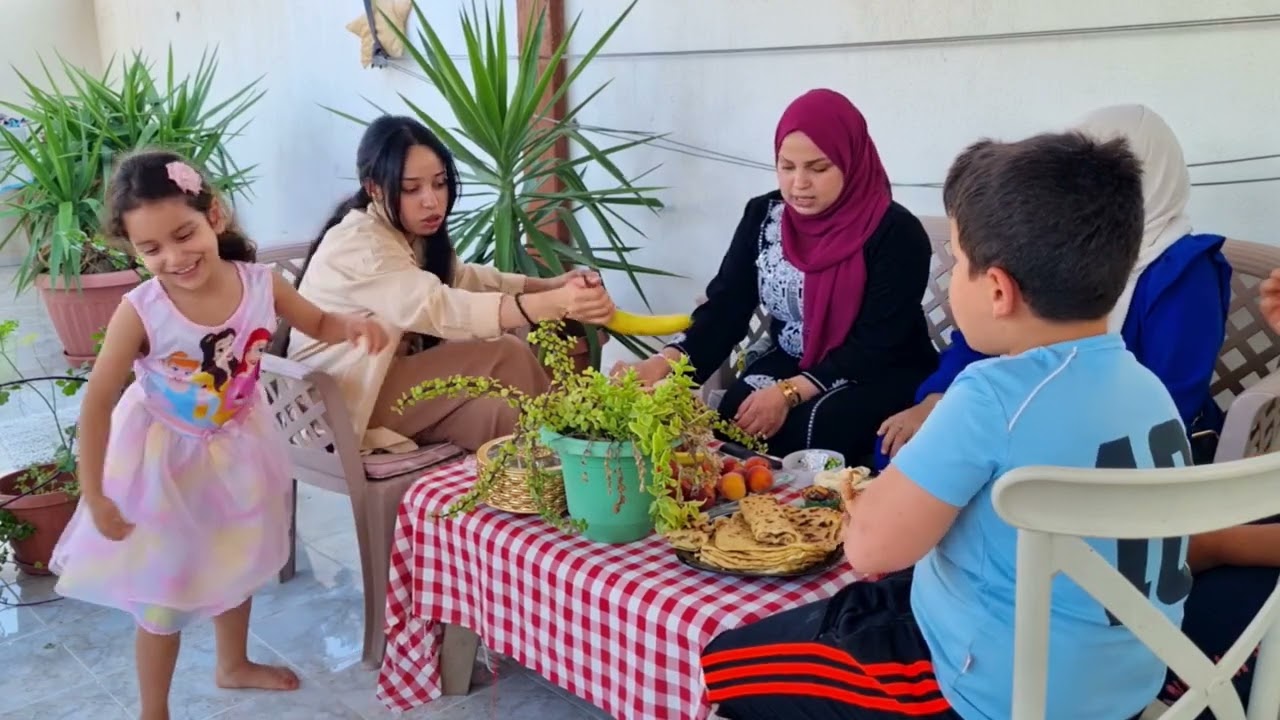 جاو حذايا اليوم و رد فعلهم علي عملتوووو