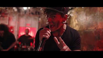 try not to headbang but its actually not possible