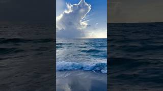 Breathtaking Beach 🏝️ Majestic Ocean Waves 🌊 Stunning Skies ⛅️💙🌊 #oceanwaves #beachsounds #sea