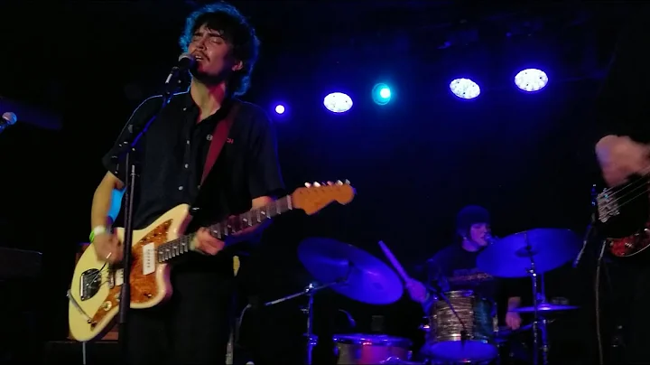 Friko live at Mercury Lounge - Crashing Through (Live)