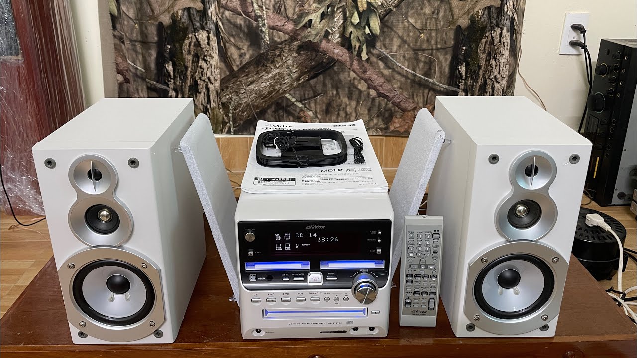 Sold) Victor UX-W500 system, like new, includes full accessories