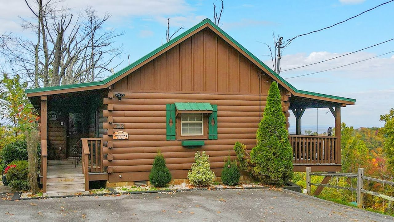 Cottage With Amazing Views, Hot Tub,Pool Table,Fireplace,Relax | Lovely Tiny House