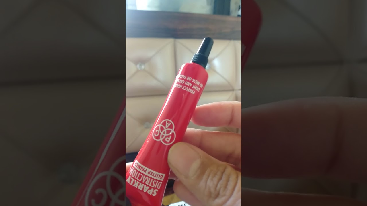 PAC sparkly primer for glitters application.