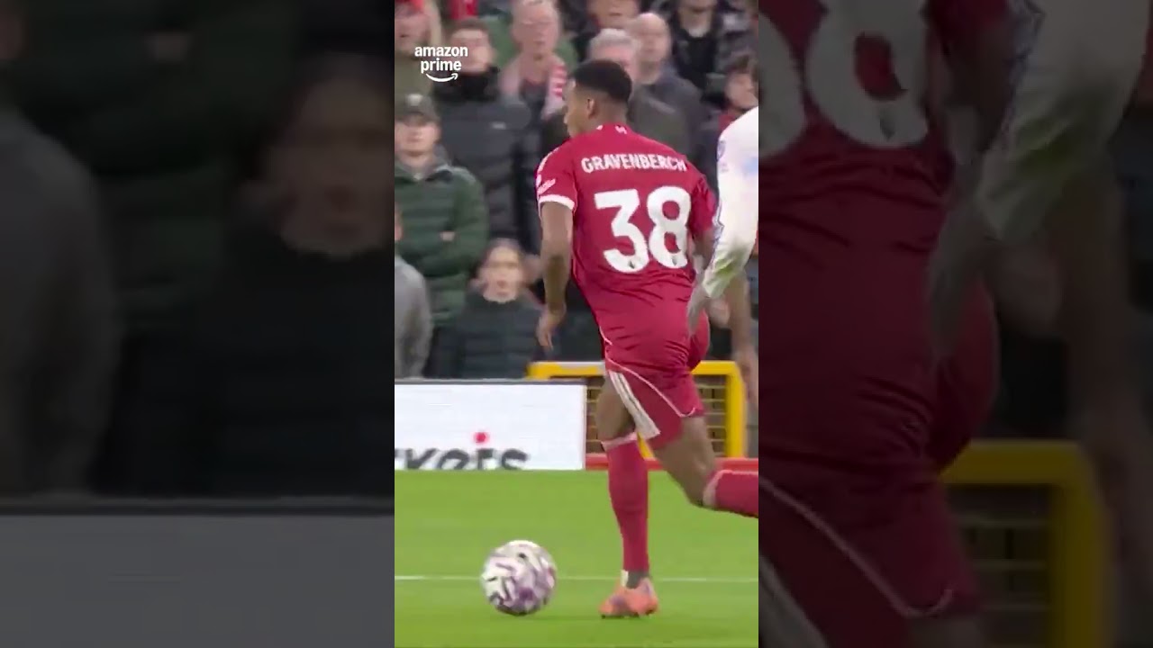 Onze Gravenberg scored de tweede goaaaal! #primevideonl #premierleague #liverpool