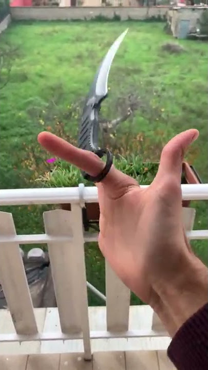 Karambit tricks