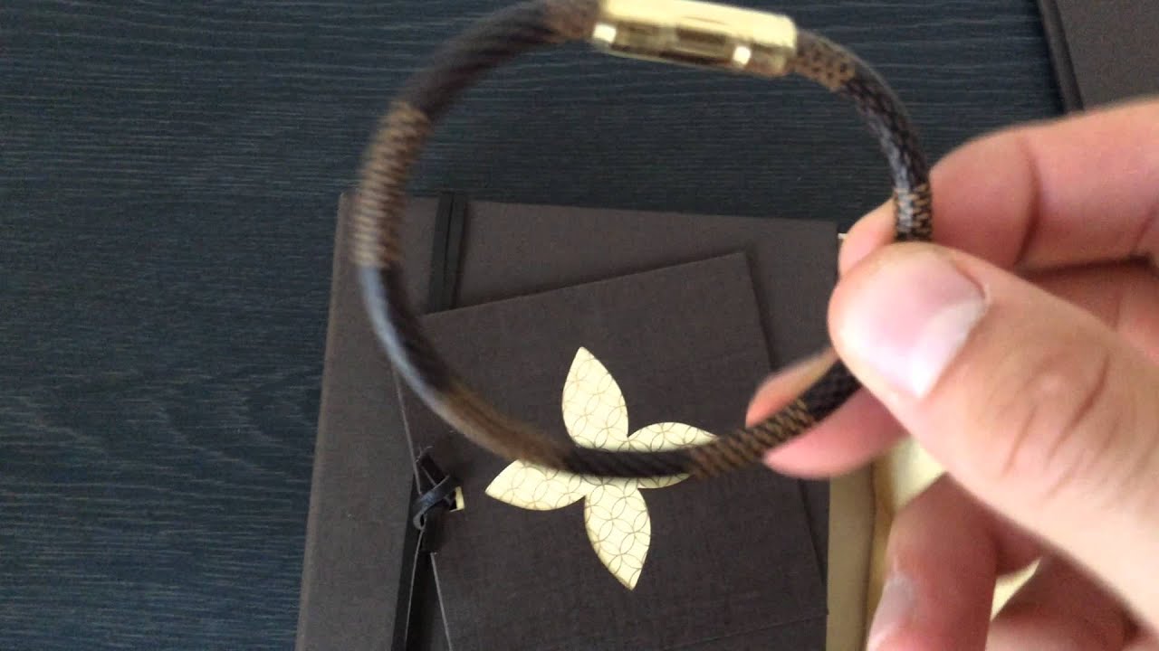 Louis Vuitton Keep It Bracelet in historic Damier canvas. Medium (19cm) - YouTube