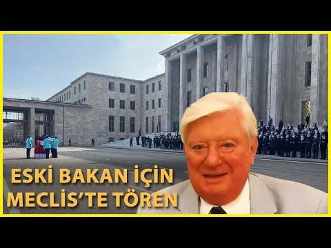 Eski Bakan Kumbaracıbaşı için Meclis'te Tören