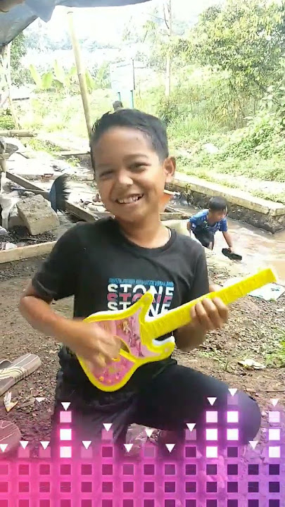 Luar Biasa Anak Kecil jago Main Gitar