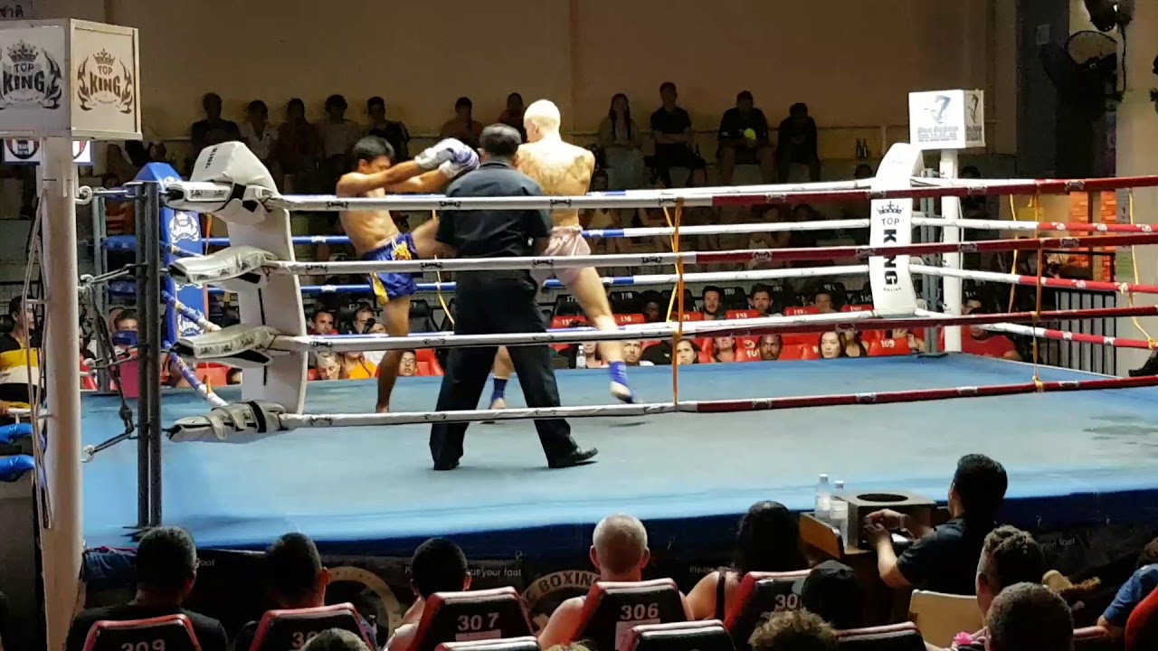 MARTIN AVERY SUTAI MUAY THAI - YouTube