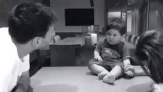 Lionel Messi y su hijo Thiago, "Con el Rey de la casa"