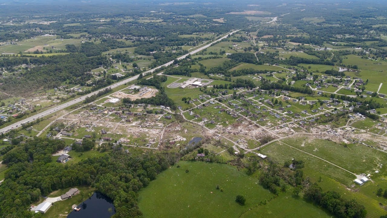 Aerial view of the Tornado damage in London Ky - YouTube