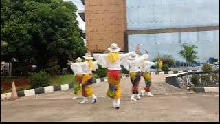 Neng Geulis Line Dance /Choreo : Gina Sadeli dkk./ Demo by Miss.Olive & Astuti /juli 2024