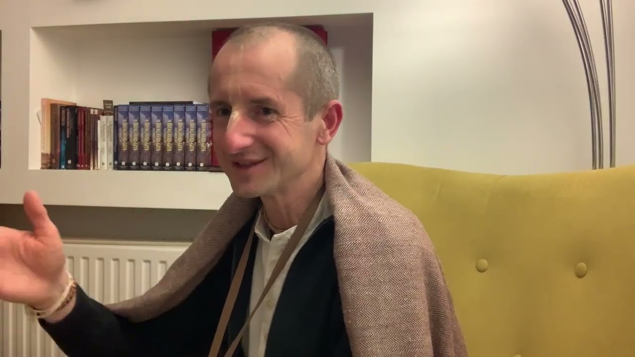 Iránytű az élethez - te választod az utad vagy az út választ téged. LilaSuka Dāsa