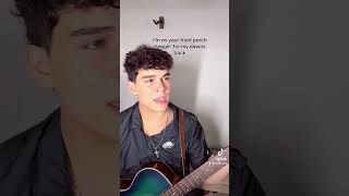 Dawns - Zach Bryan Resimi