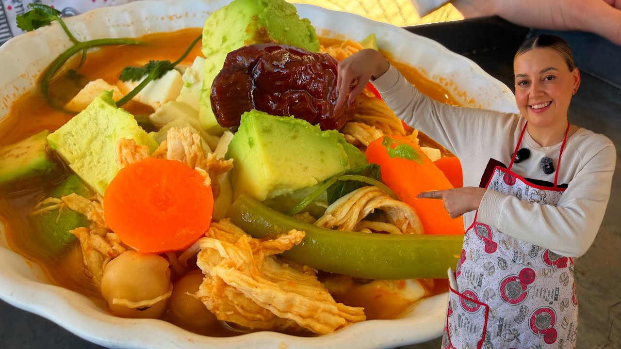 Caldo Tlalpeño | Bien Cargado con Chipotle