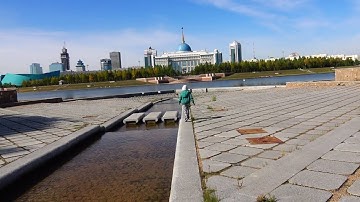 Астана Президентский Парк / Пирамида Дворец Мира и Согласия.