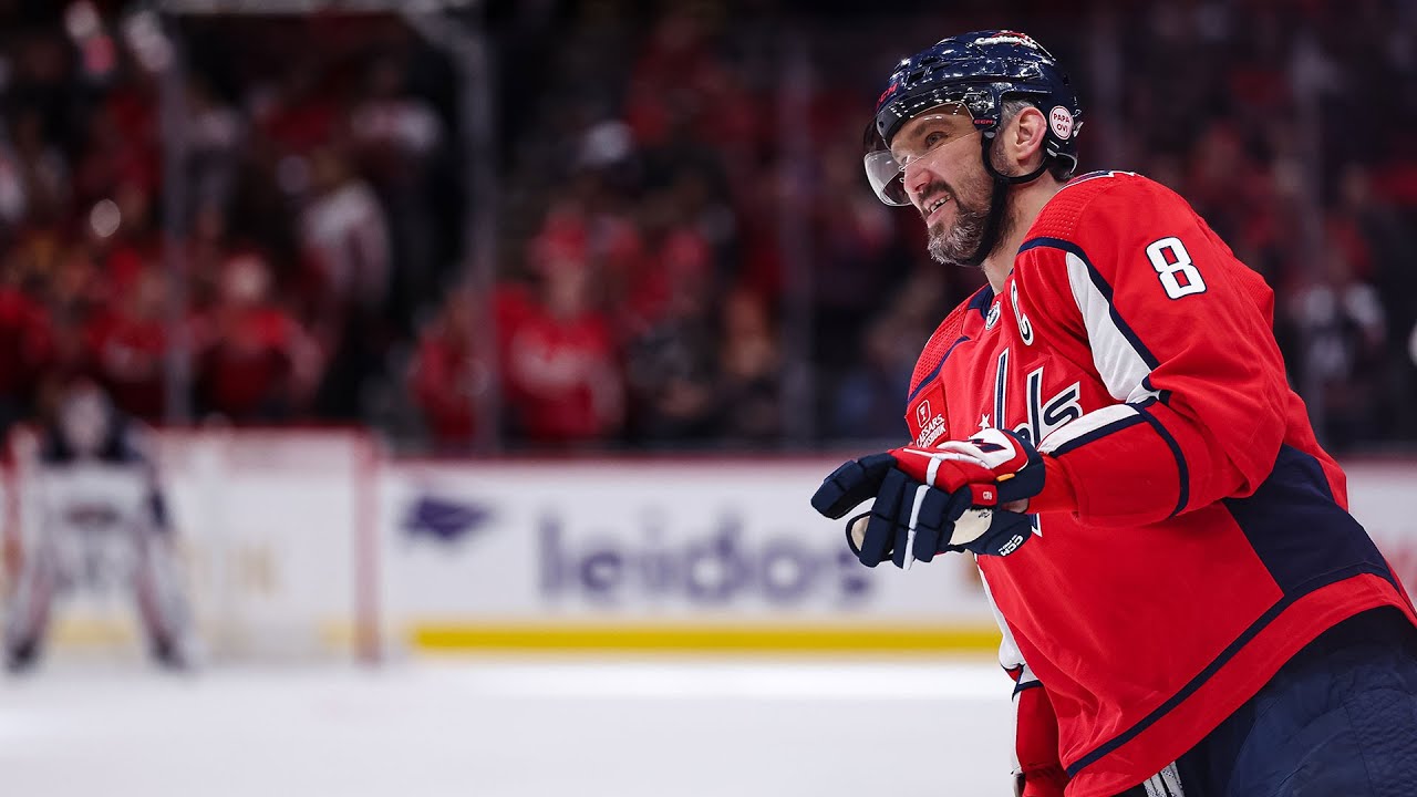 Last night, Alex Ovechkin (@aleksandrovechkinofficial) surpassed Wayne  Gretzky (@waynegretzky) for the most 40-goal seasons in @NHL history…