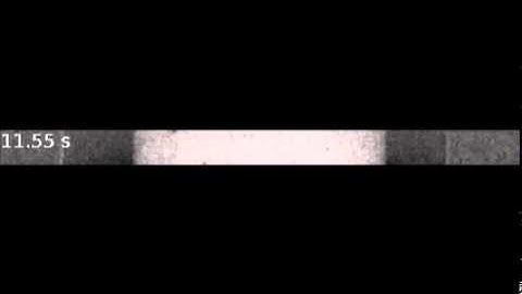 Evaluation of microbubble contrast agents for dynamic imaging with x-ray phase contrast