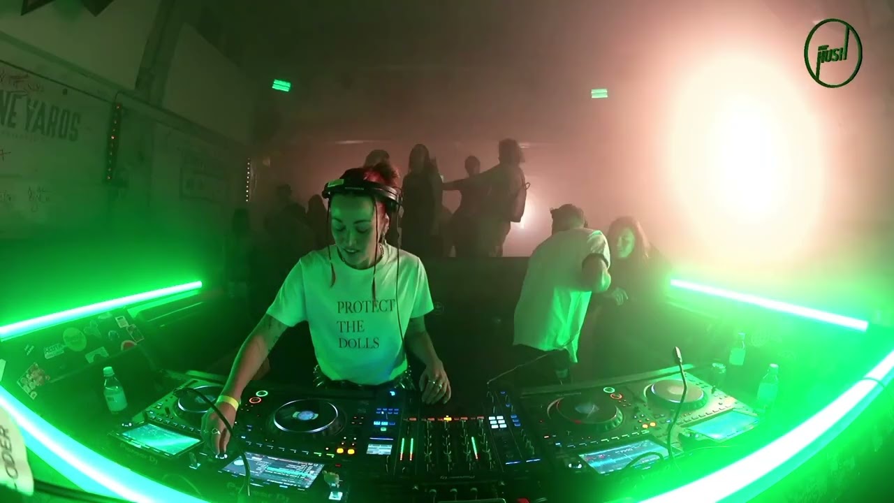 Bebe Bad b2b Rob Black | Amsterdam at Keep Hush  x YEREYERE x Skatecafe