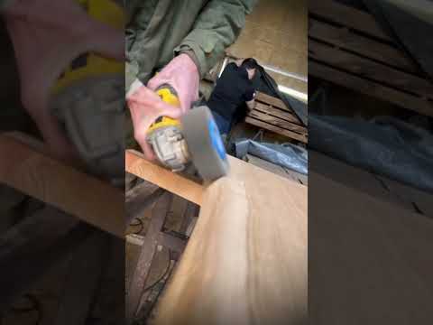 Βίντεο: Τι είναι η μυρωδιά του ξύλου τικ;