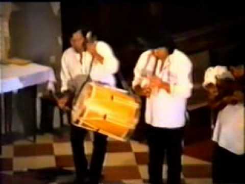 SAYARI LLAQTA (Levantate pueblo) - Arequipa-Per, 2...