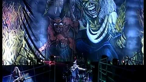 Iron Maiden - The Number Of The Beast - Rock In Rio 2001 13/16