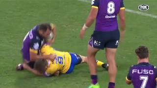 Cameron Smith lashes out with elbow