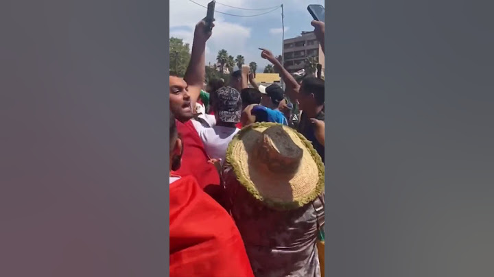 فرحة الجمهور المغربي في فرنسا بعد التأهل فالأولمبياد