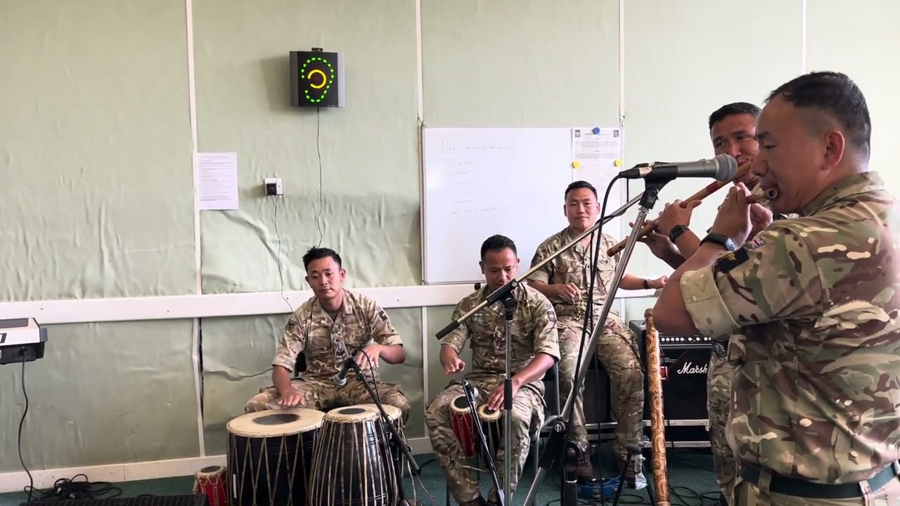 Sayathari baja performed by hill boys The British Gurkha Band