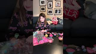 Unboxing lol doll mega ball magic part1￼