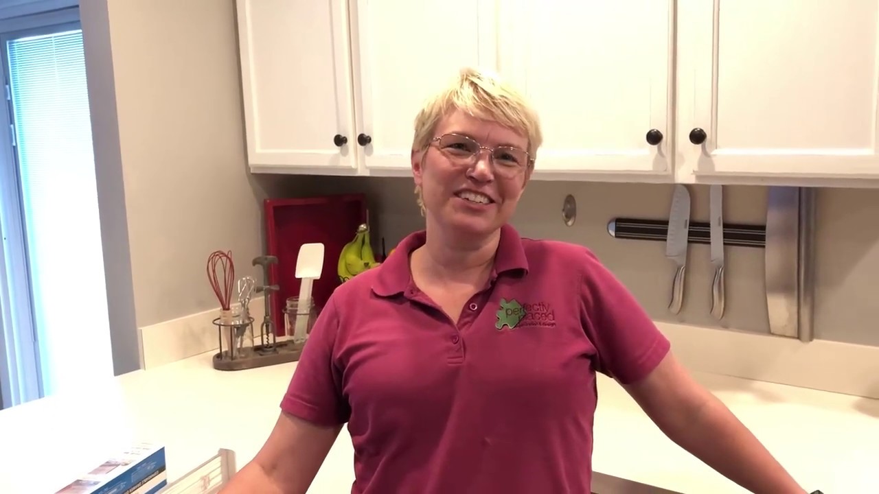 Organizing Kitchen Drawers - YouTube