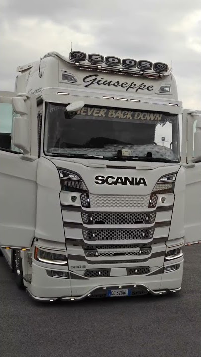 STORY WA SCANIA WITH