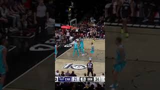 Mikal Bridges reacts to going a perfect 9-9 FG in Q1 vs. Hornets