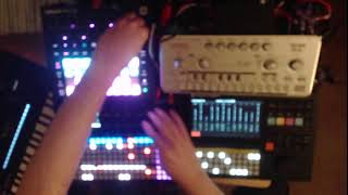 Live Hardware Set - Polyend Tracker, Polyend Play, Minilogue XD, Bass Bot TT-303