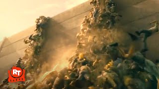 World War Z (2013) - Over the Wall Scene | Movieclips screenshot 5