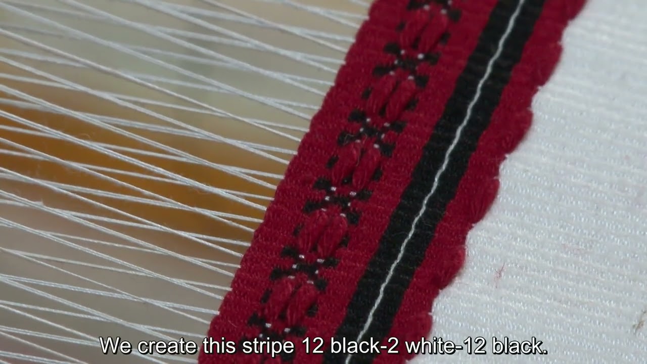 Making patterns on horizontal loom with Rodica Ispas (Tesut in Razboi)