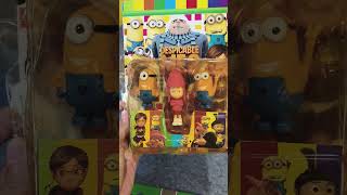 Edith & Minions Funny Little Squad