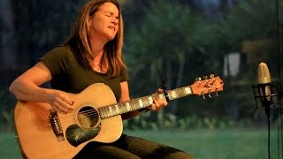 You and Me - Alecia Moore (P!NK) and Dallas Green - Acoustic Cover by Marie Wilson, Queen of Covers chords